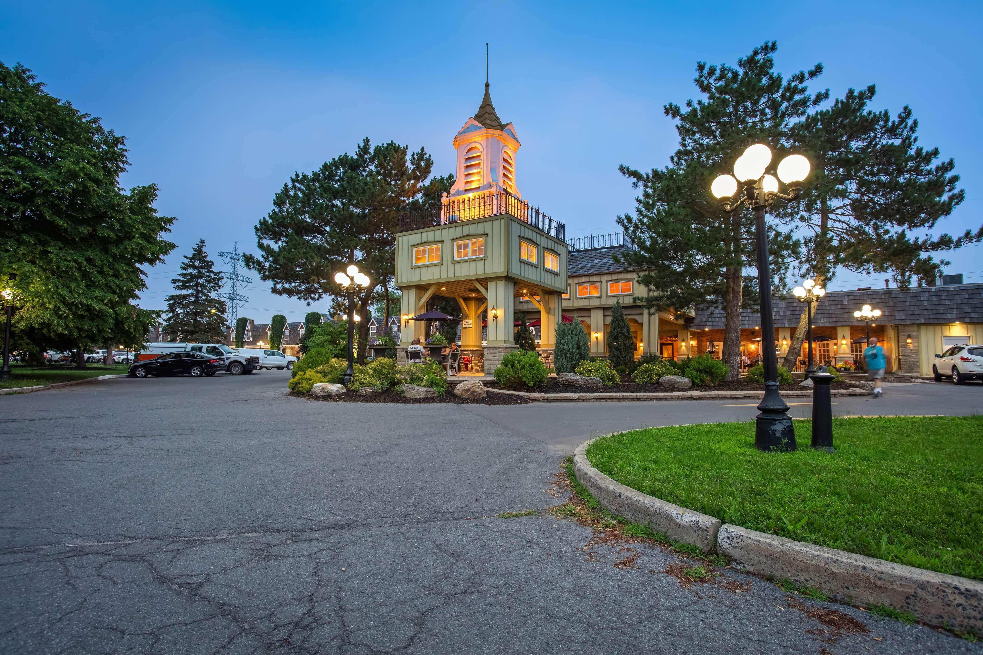 Hotel Western Parkway & Conference Centre Cornwall